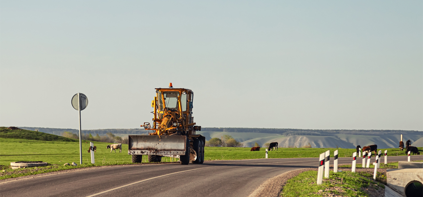 Farm Equipment accidents and car crashes